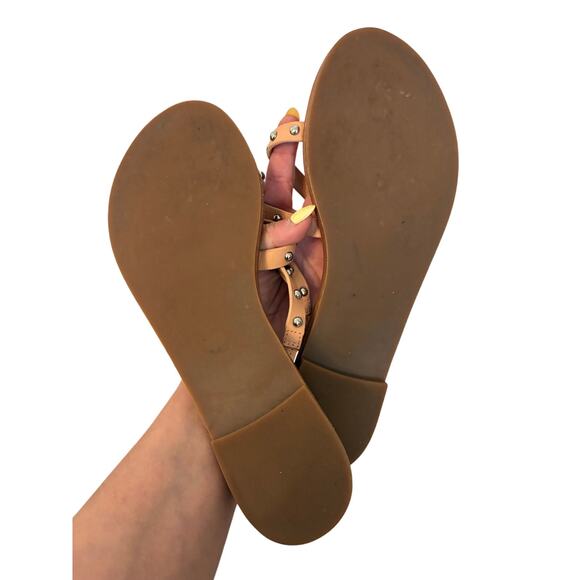 NWB Tory Burch Patos Studded Leather Thong Sandals Vacation Resort Coastal - Picture 4 of 5